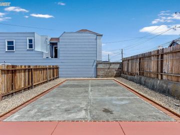 201 Monticello St, San Francisco, CA | Merced Heights. Photo 5 of 40