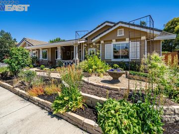 2571 Merlot Ln, Livermore, CA | Tapestry. Photo 5 of 46