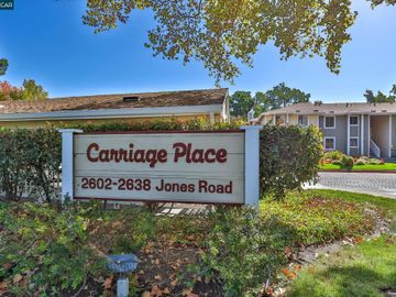 Carriage Place condo #A. Photo 2 of 13