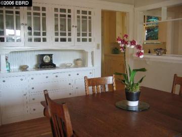 270 Stoakes Ave, San Leandro, CA | Better Manor. Photo 5 of 9