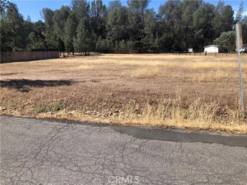 3025 Spring Valley Rd Clearlake Oaks CA. Photo 3 of 6