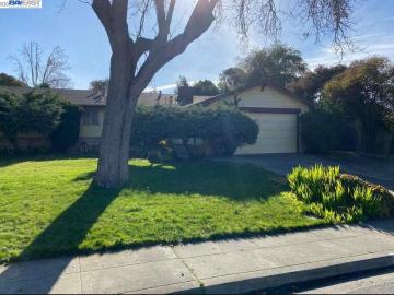3124 Bruce Dr, Fremont, CA | Mission Area. Photo 2 of 3