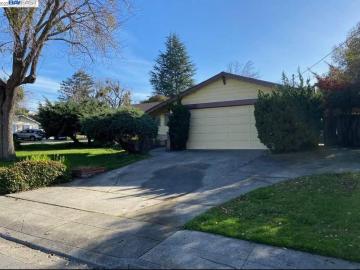 3124 Bruce Dr, Fremont, CA | Mission Area. Photo 3 of 3