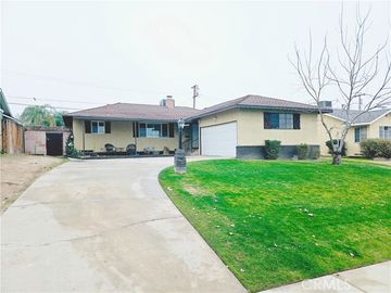 3217 Haley St, Bakersfield, CA | . Photo 6 of 60