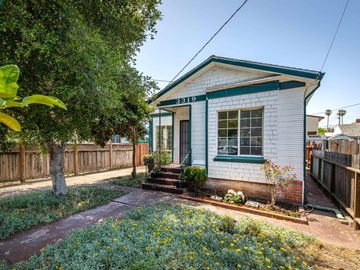 3319 66th Ave, Oakland, CA | Millsmont Area. Photo 3 of 22