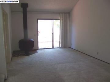 34932 Sausalito Ter Fremont CA Multi-family home. Photo 2 of 7