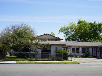 4108 N Pershing Ave, Stockton, CA | . Photo 3 of 4