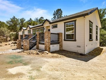 41391 Long Hollow Dr, Coarsegold, CA | . Photo 3 of 28