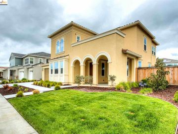 423 Bloomfield Ct, Brentwood, CA | . Photo 2 of 40