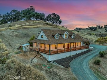 4398 Hill Rd, Lakeport, CA