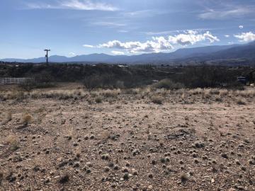 444 W Geary Heights Dr, Clarkdale, AZ | Under 5 Acres. Photo 3 of 9