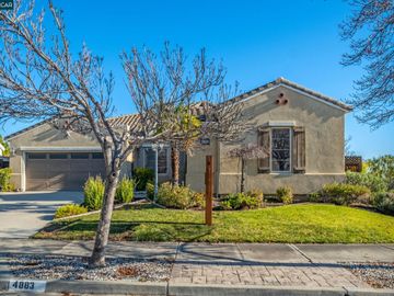 4883 Tipperary Way, Antioch, CA | Rivergate. Photo 2 of 37