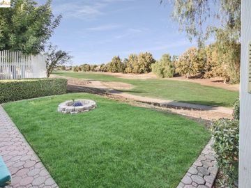 520 Central Park Pl, Brentwood, CA | Summerset. Photo 6 of 40