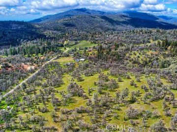 5428 E Whitlock Rd, Midpines, CA