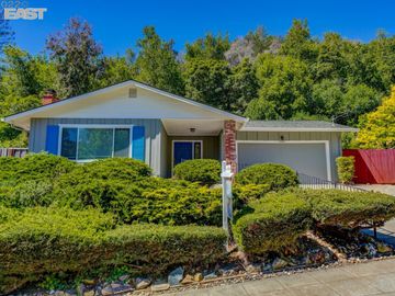 5628 Cold Water Dr, Castro Valley, CA | . Photo 4 of 60
