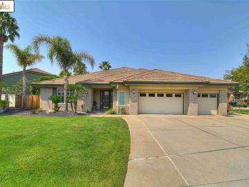 5726 Greenfield Way, Discovery Bay, CA | Discovery Bay Country Club. Photo 5 of 40