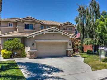 755 Mount Rushmore Ave, Tracy, CA | Sterling Park | No. Photo 2 of 37