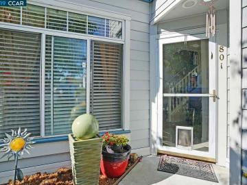 801 Commodore Dr, Richmond, CA, 94804 Townhouse. Photo 3 of 22
