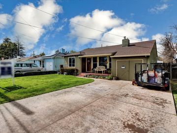 831 8th Ave, Redwood City, CA | . Photo 3 of 25