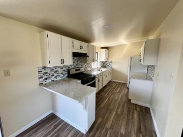 831 Central Ave, Salinas, CA | . Photo 5 of 18