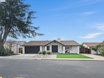 945 Florence Rd, Livermore, CA | Sunset East. Photo 2 of 39