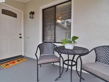 947 Dillo St, San Leandro, CA | Lower Bal. Photo 3 of 38